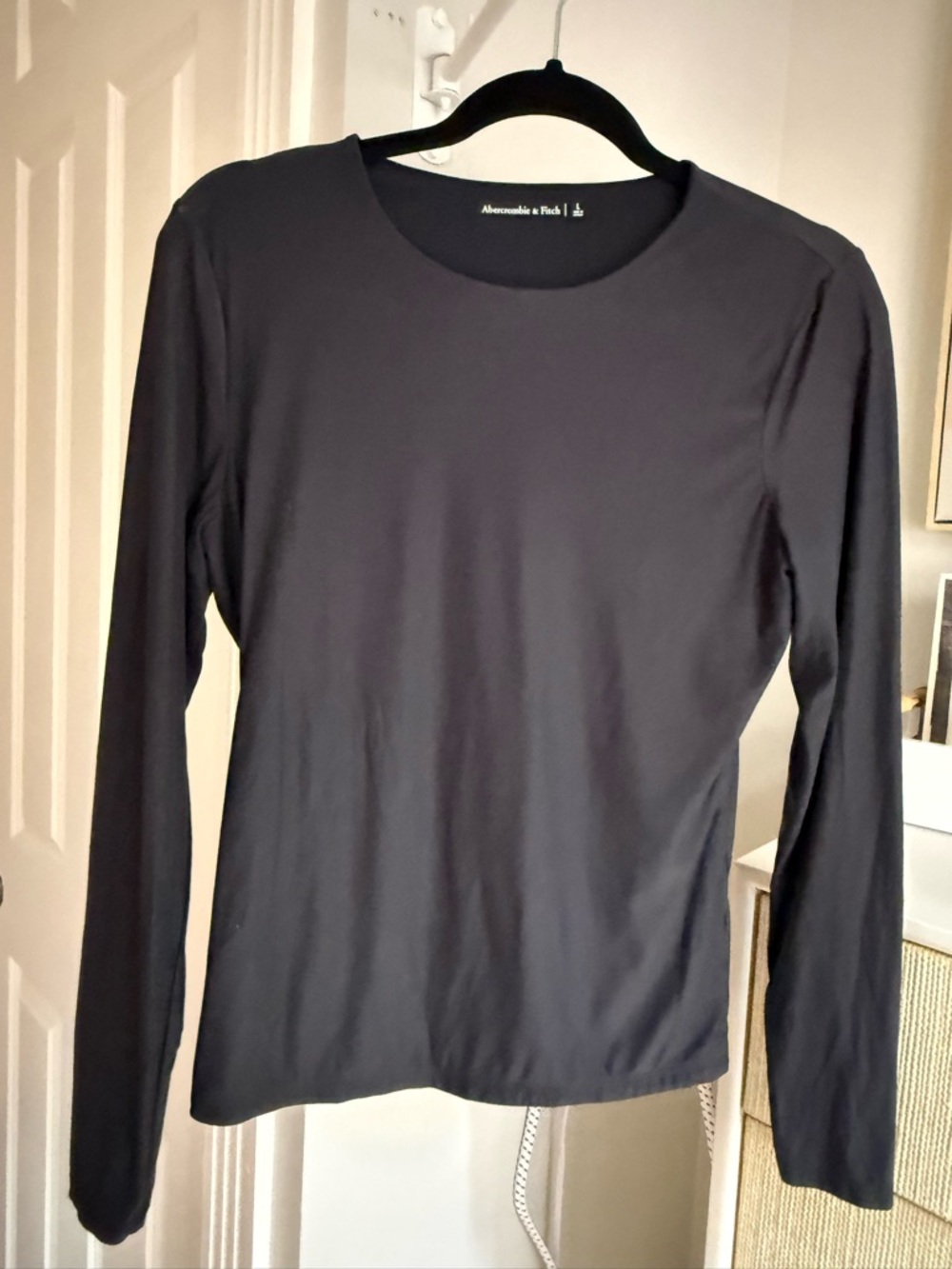 Abercrombie & Fitch Black Long Sleeve Tee